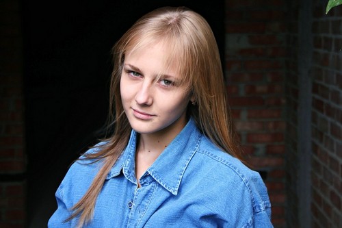 Надюша