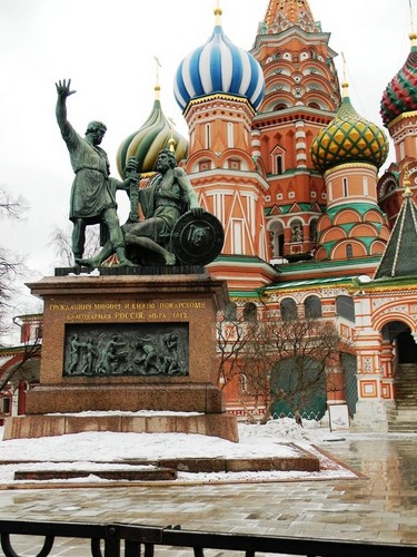 памятник минину и пожарскому